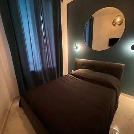 Centre Apartment *